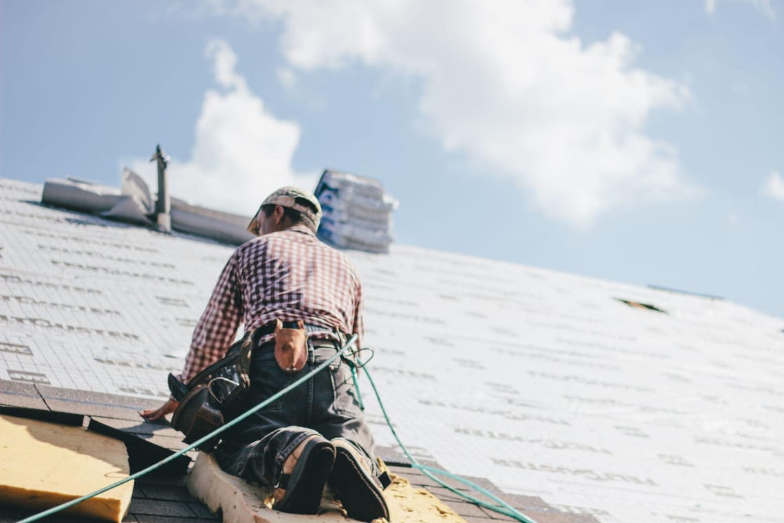 DIY vs. Professional Roofing Installation: Pros and Cons